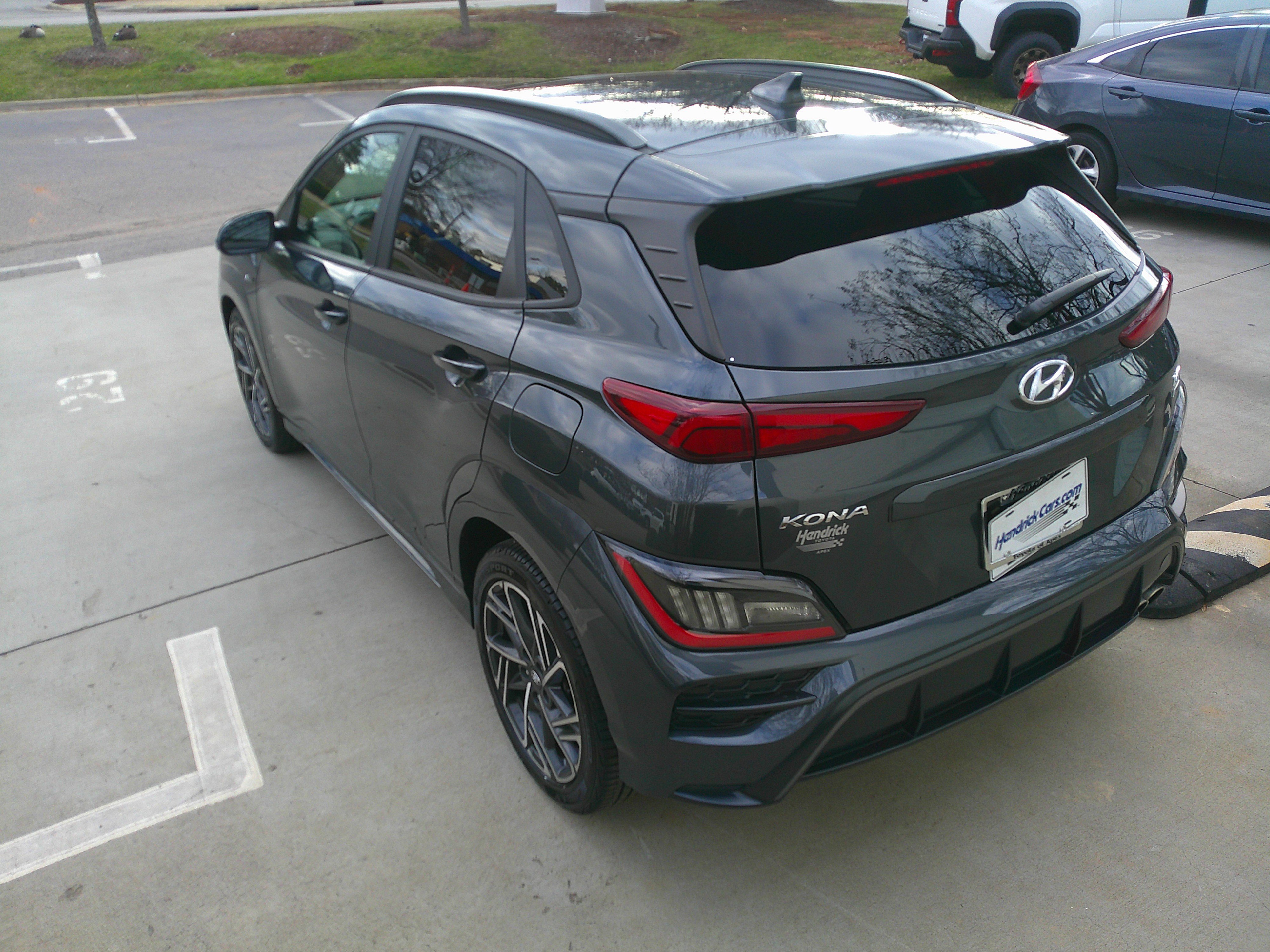 Used 2022 Hyundai Kona N Line w/ Tech Package image 9
