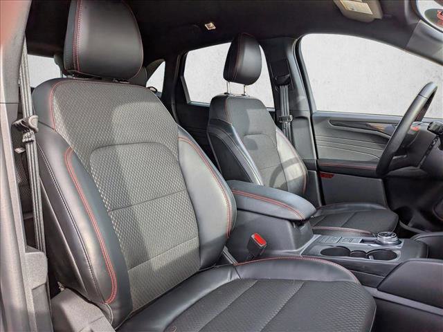Used 2025 Ford Escape ST-Line image 21