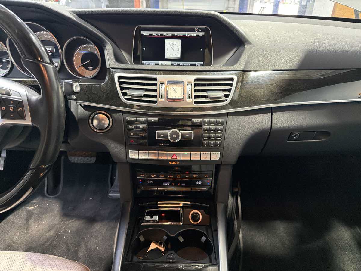 Used 2014 Mercedes-Benz E 550 4MATIC Sedan w/ Premium 1 Package image 20
