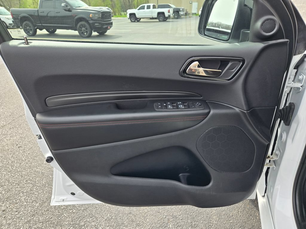 Used 2025 Dodge Durango GT AWD/4WD image 10
