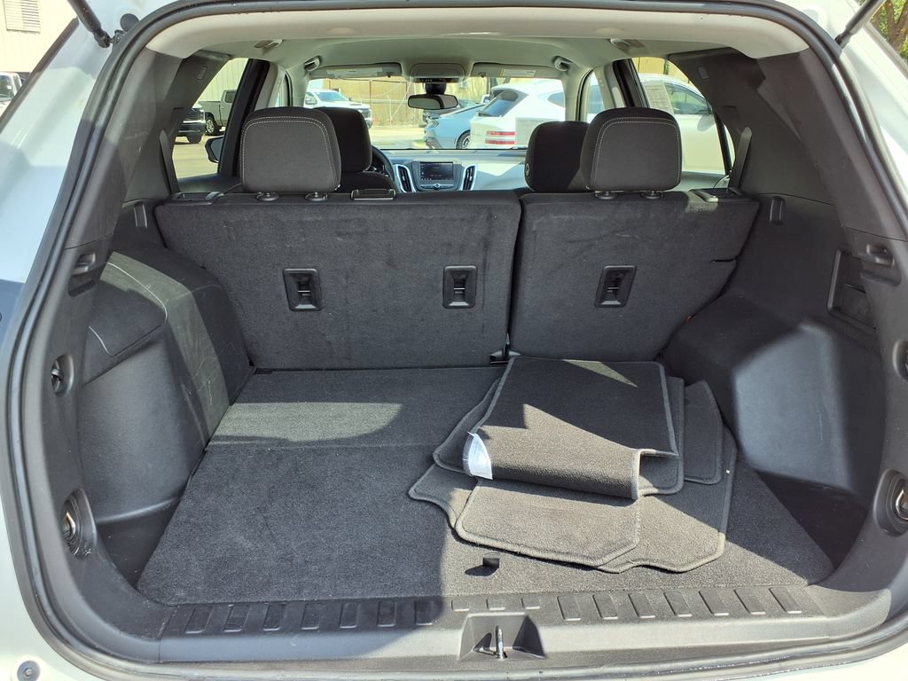 Used 2023 Chevrolet Equinox LT FWD image 9