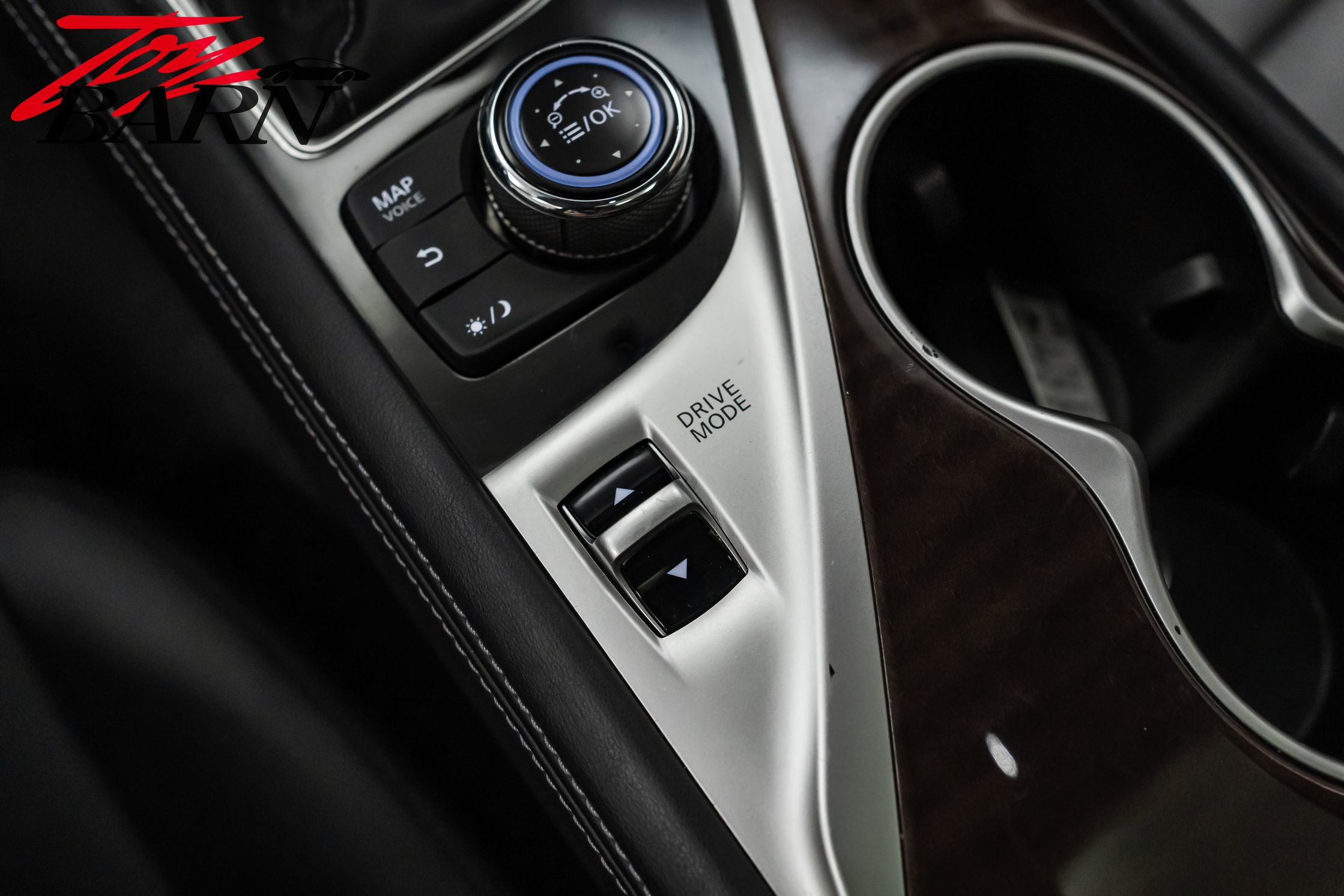 Used 2018 INFINITI Q50 Luxe w/ Essential Package (3.0T Luxe) image 44