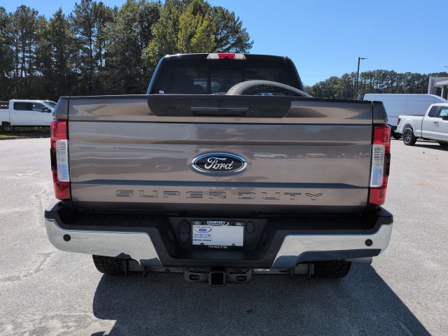 Used 2018 Ford F250 Lariat w/ Lariat Ultimate Package AWD/4WD image 6