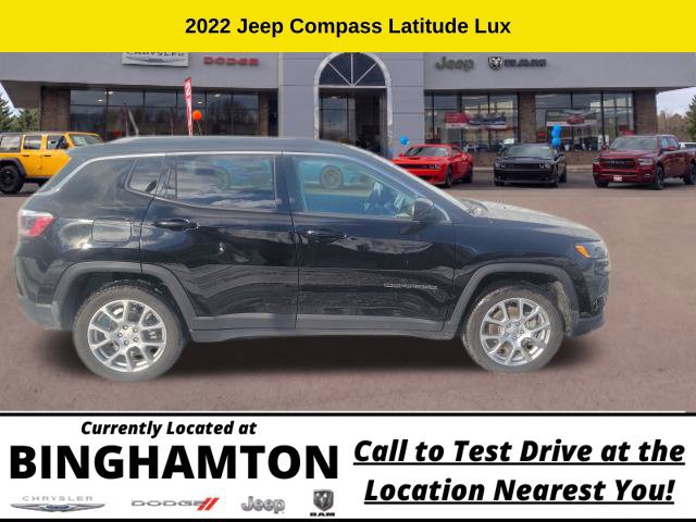 Used 2022 Jeep Compass Latitude AWD/4WD image 3