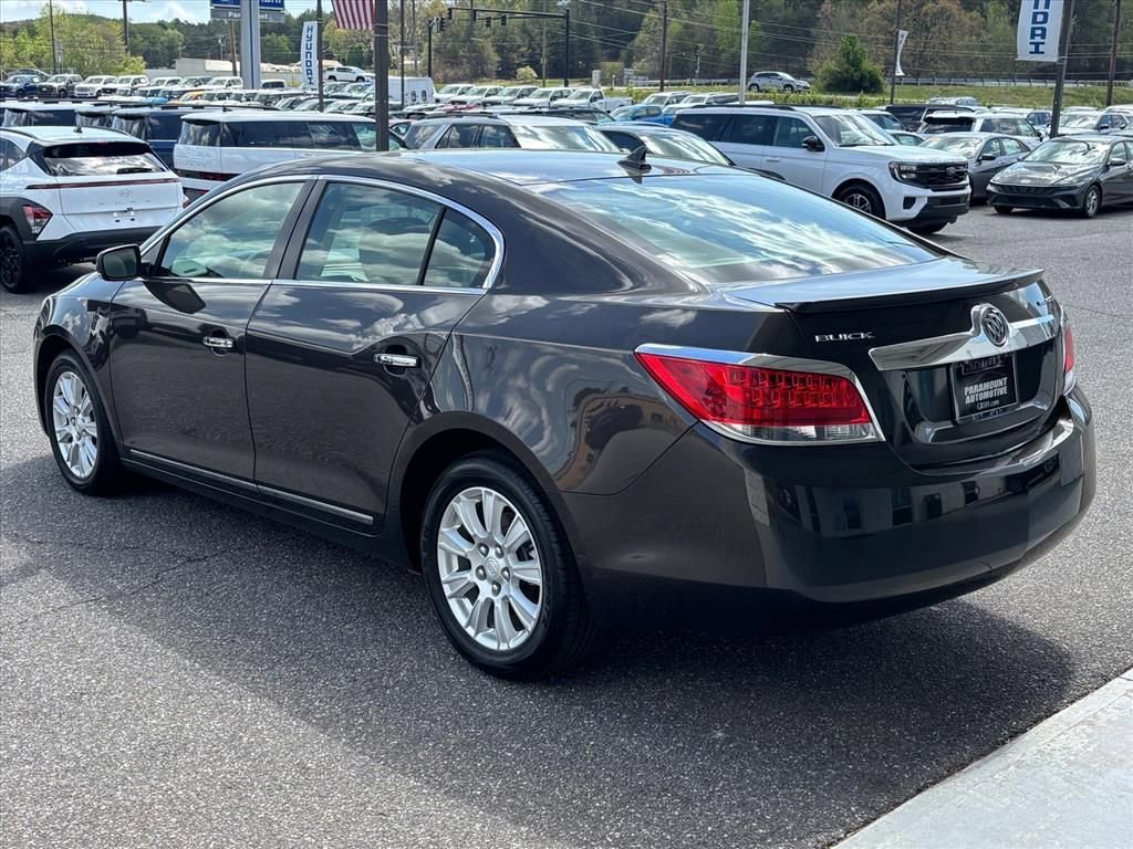 Used 2013 Buick LaCrosse Leather image 2
