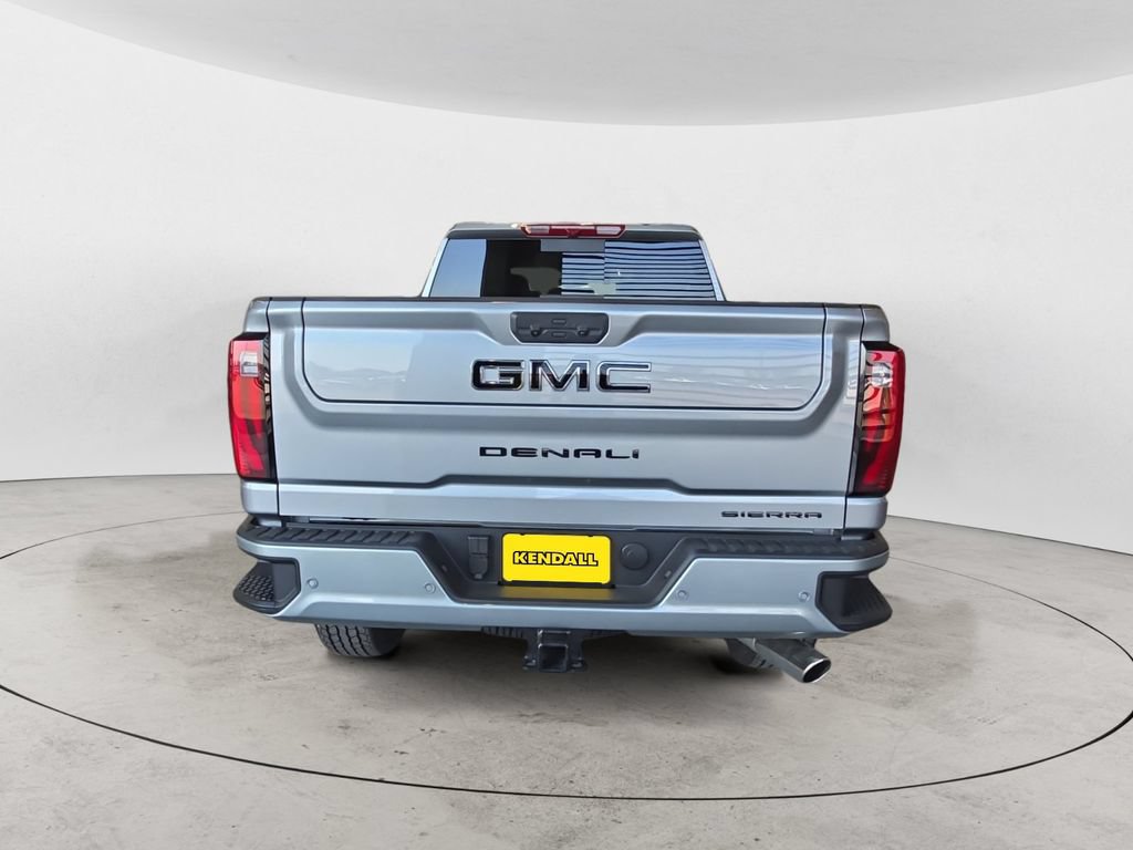 Certified 2026 GMC Sierra 2500 Denali w/ LPO, Black Badging Package AWD/4WD image 6