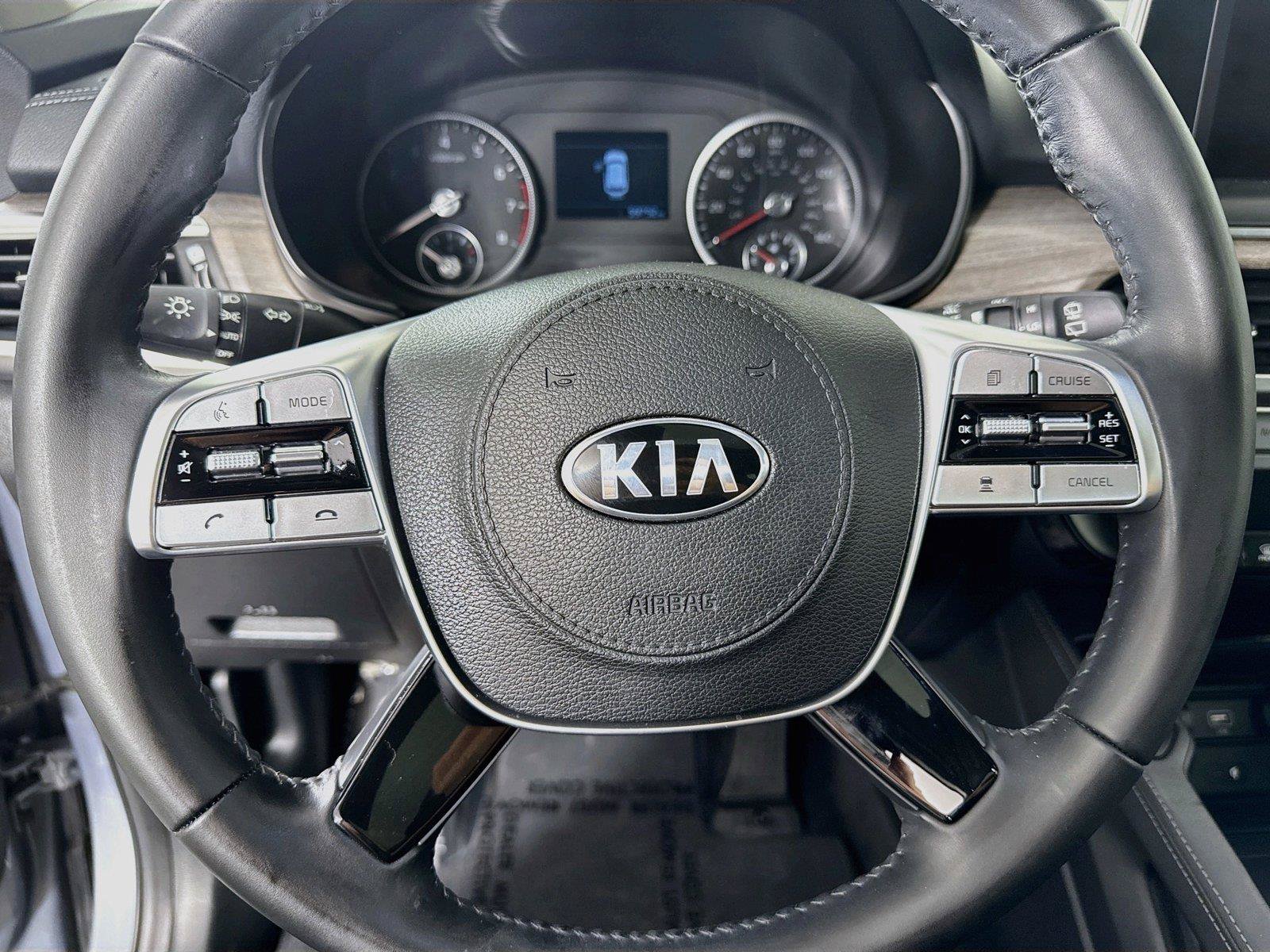 Used 2021 Kia Telluride EX w/ EX Premium Package FWD image 17