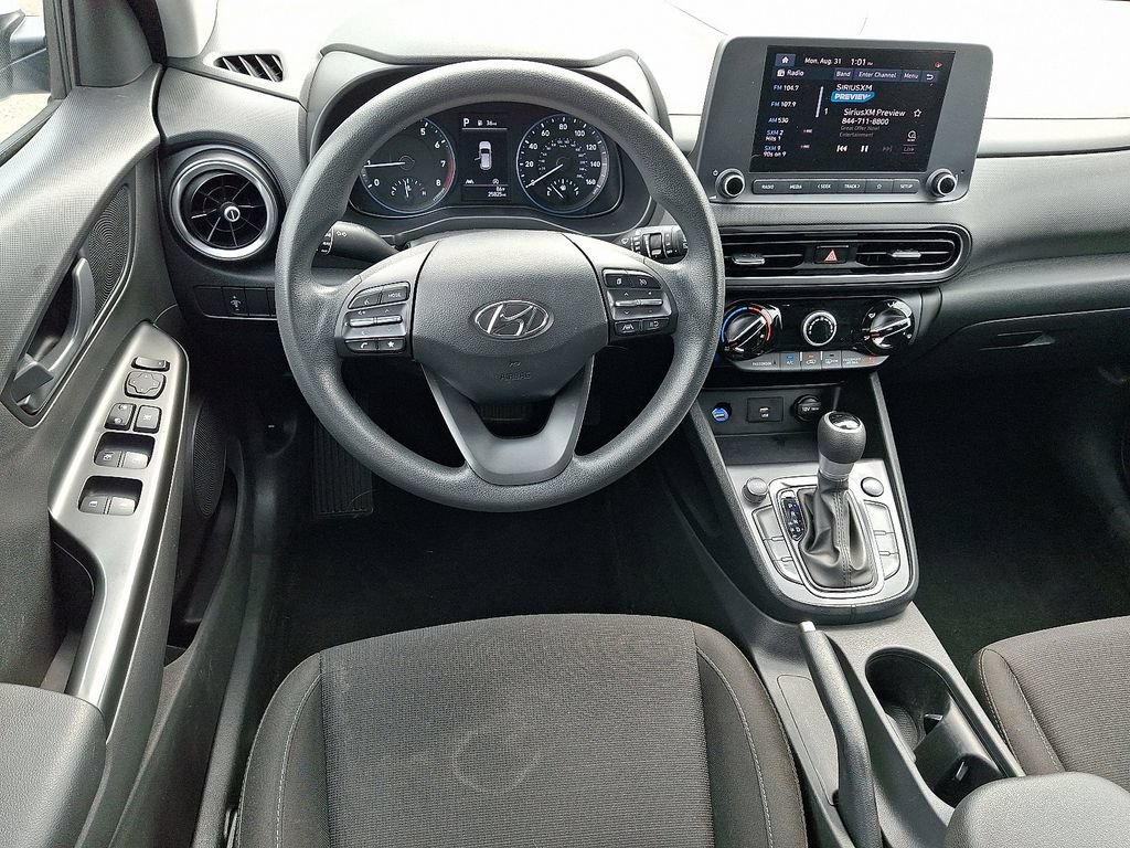 Used 2023 Hyundai Kona SEL AWD/4WD image 12