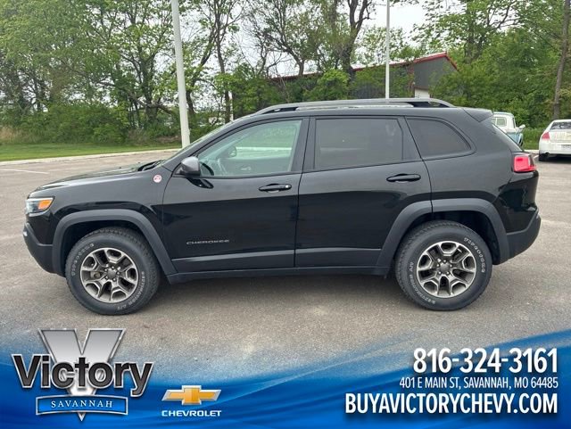 Used 2020 Jeep Cherokee Trailhawk w/ Cold Weather Group AWD/4WD image 1