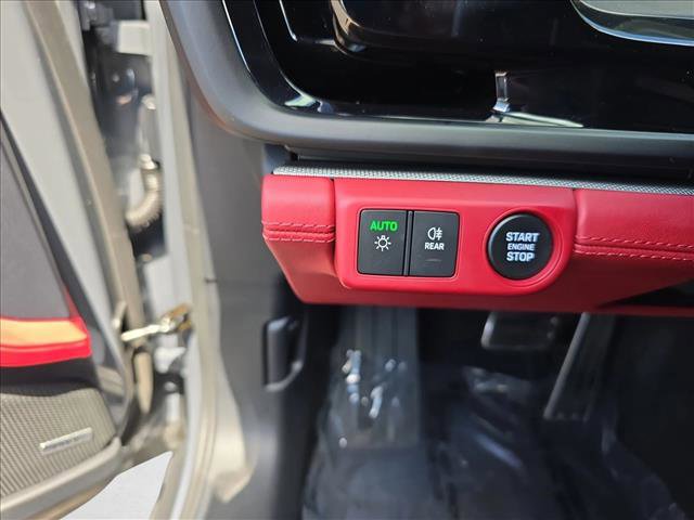 Used 2025 Porsche Panamera 4 AWD/4WD image 26
