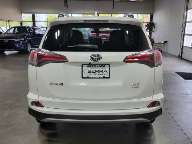Used 2017 Toyota RAV4 XLE AWD/4WD image 6