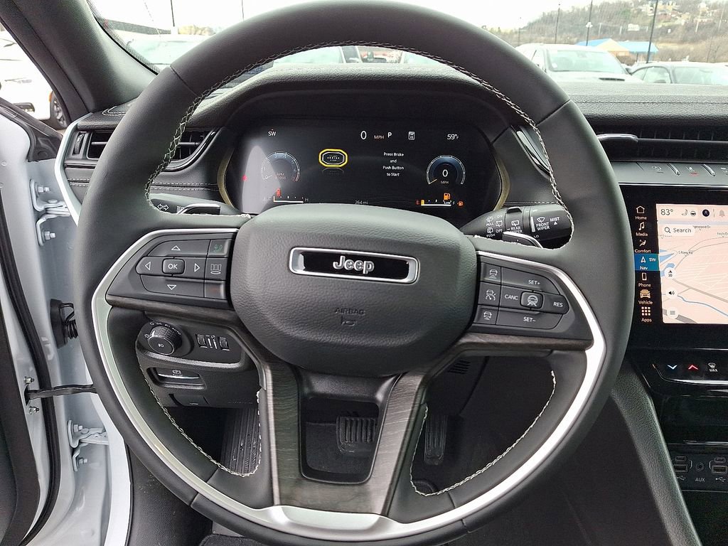 New 2026 Jeep Grand Cherokee L Limited image 10