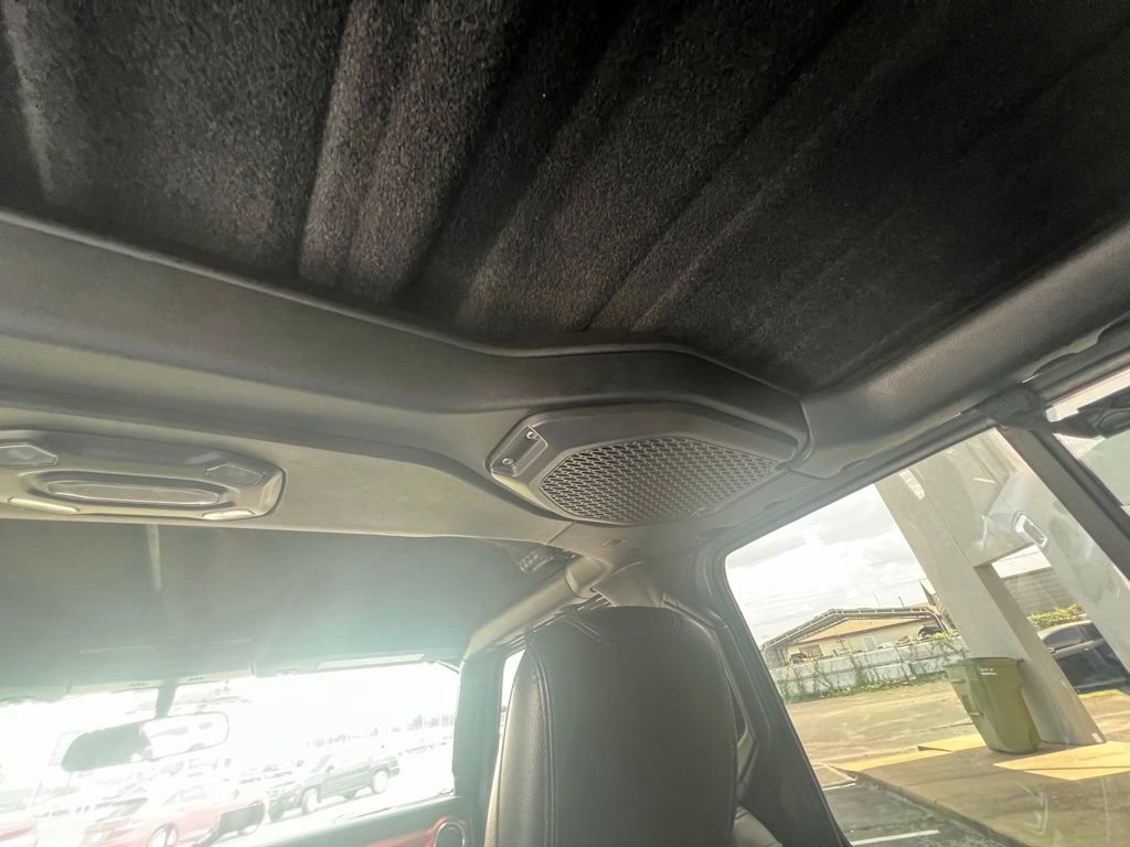 Used 2021 Jeep Wrangler Unlimited Rubicon w/ Cold Weather Group image 22