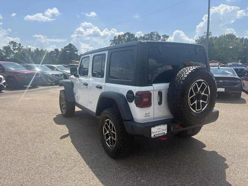 Used 2026 Jeep Wrangler Unlimited Rubicon AWD/4WD image 29