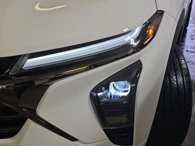 New 2026 Chevrolet Trax RS w/ Sunroof Package FWD image 31