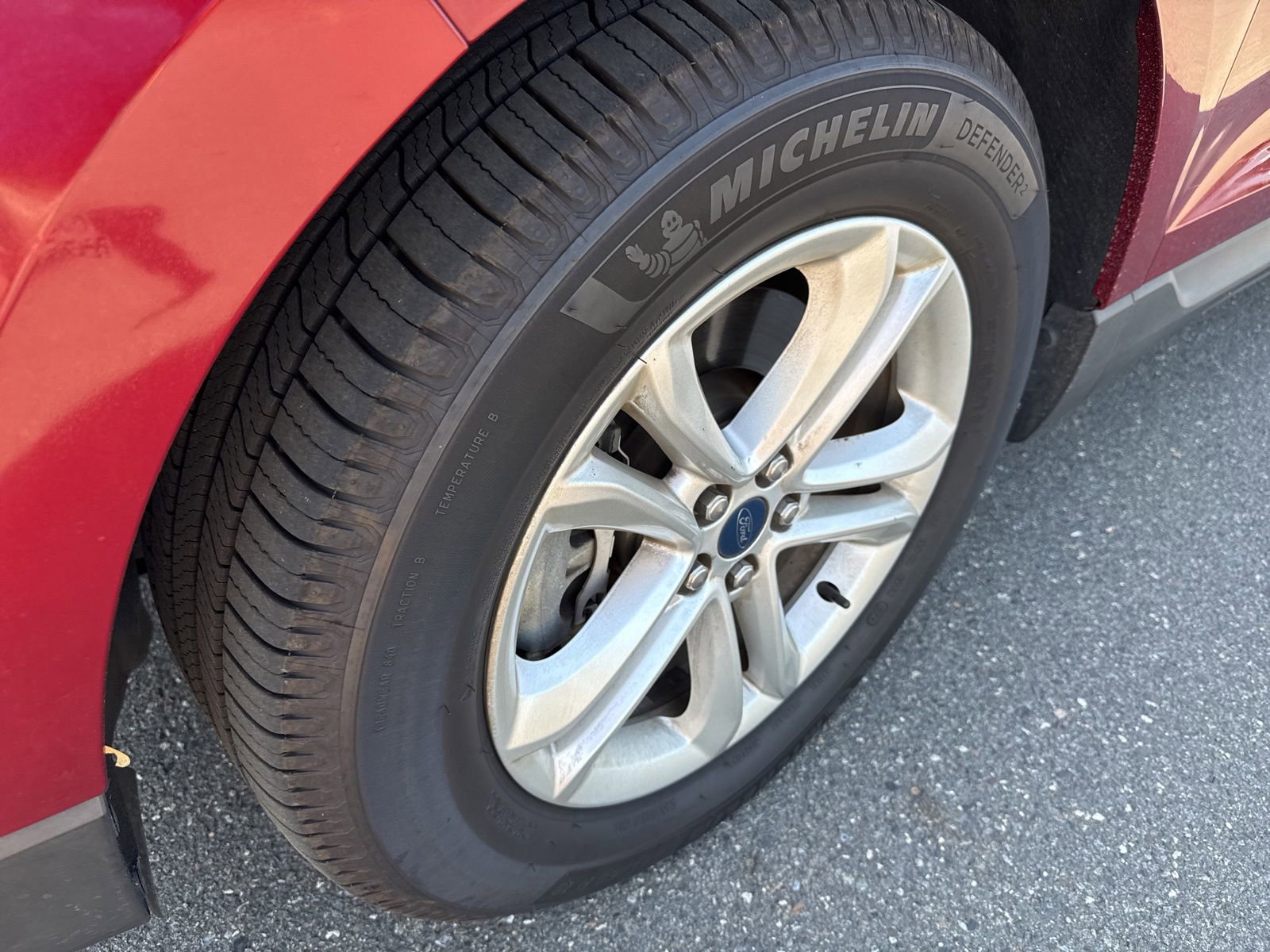 Used 2019 Ford Edge SEL w/ Equipment Group 201A AWD/4WD image 11