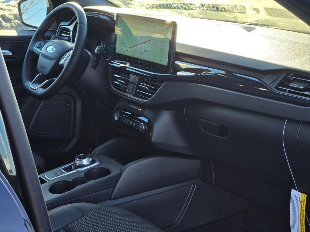 New 2026 Ford Escape ST-Line Select w/ Tech Pack #2 image 8
