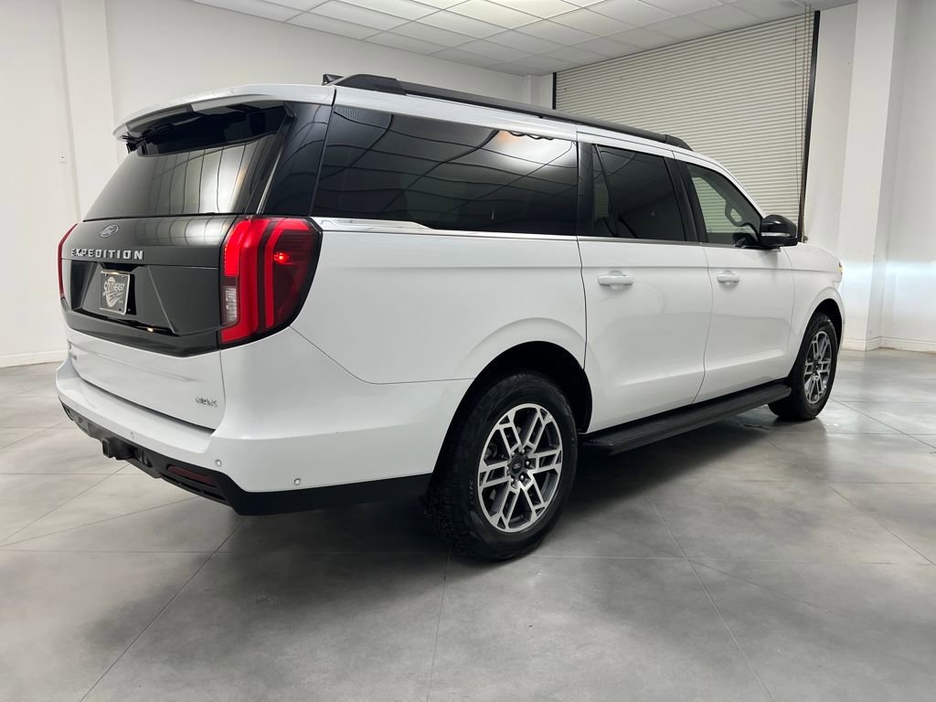 Used 2025 Ford Expedition Max Active image 7