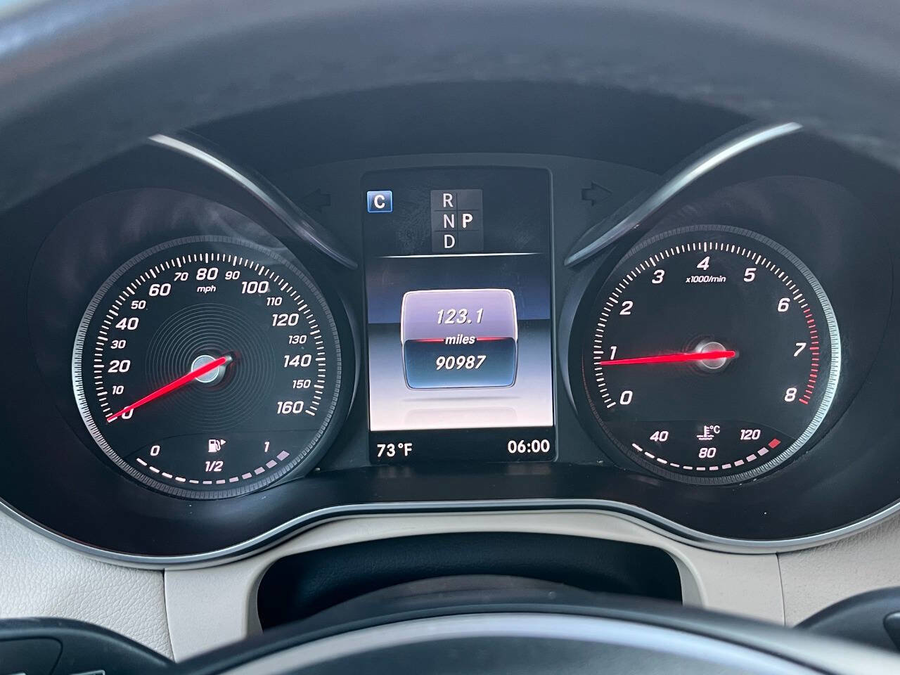 Used 2017 Mercedes-Benz GLC 300 4MATIC w/ Premium 1 Package image 13