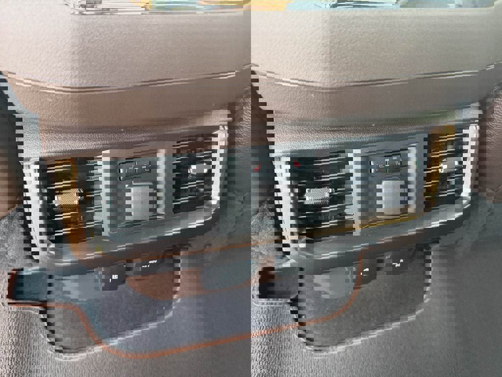 New 2026 Ford F150 King Ranch w/ Equipment Group 601A High image 34