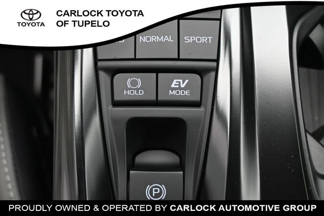 New 2026 Toyota Camry Hybrid FWD image 32