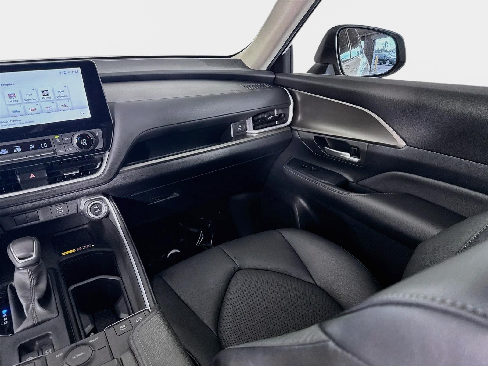 Used 2024 Toyota Grand Highlander AWD Hybrid image 24