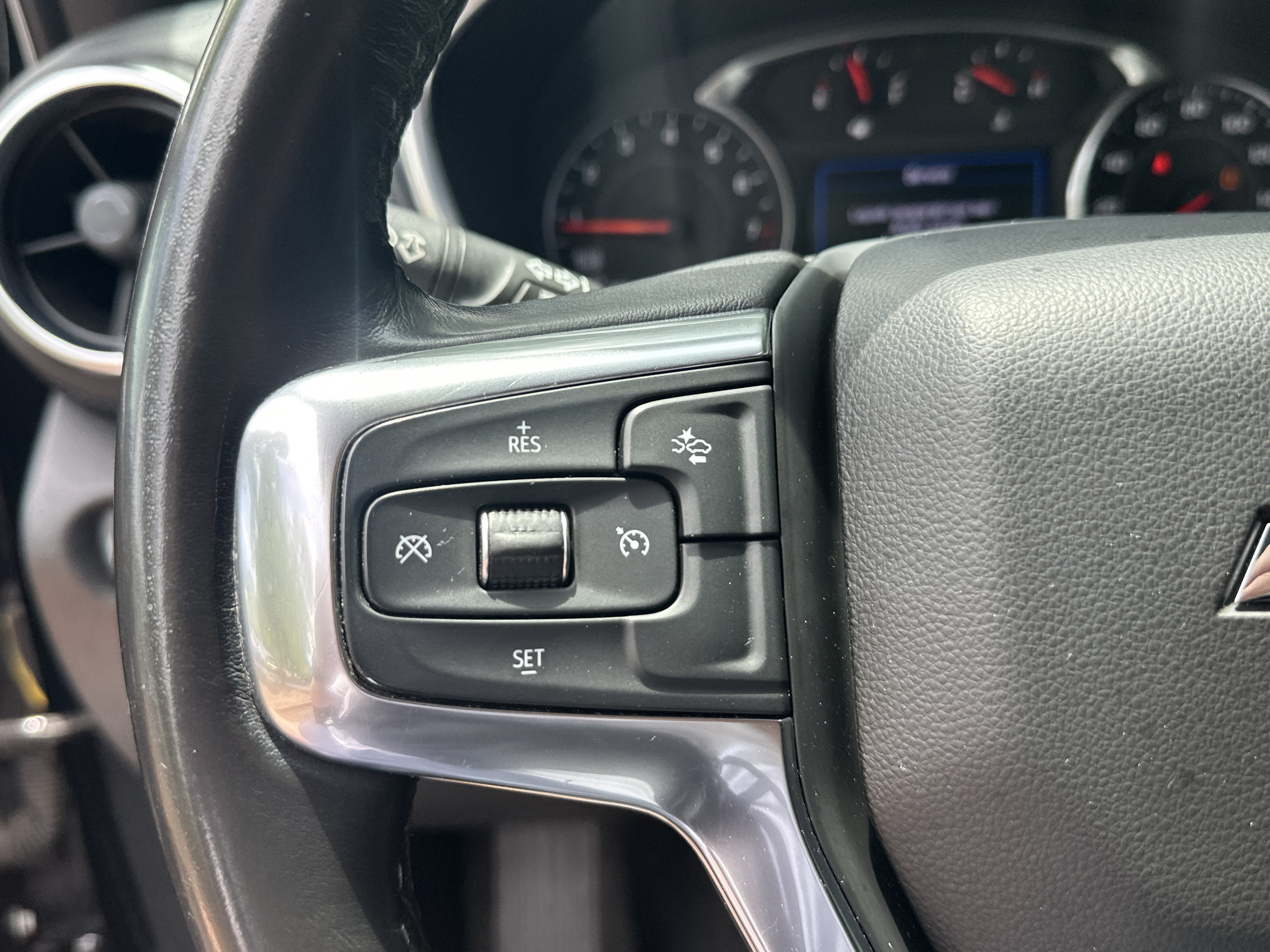 Used 2021 Chevrolet Blazer LT AWD/4WD image 25