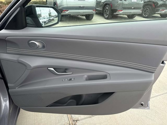 New 2026 Hyundai Elantra SEL Sport Premium FWD image 18