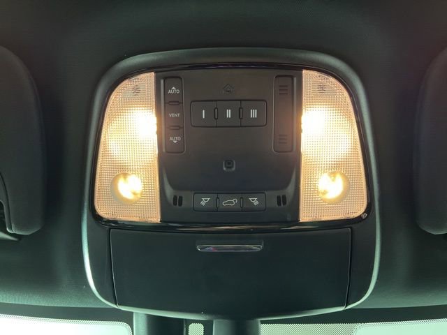 Used 2024 Dodge Durango GT image 36