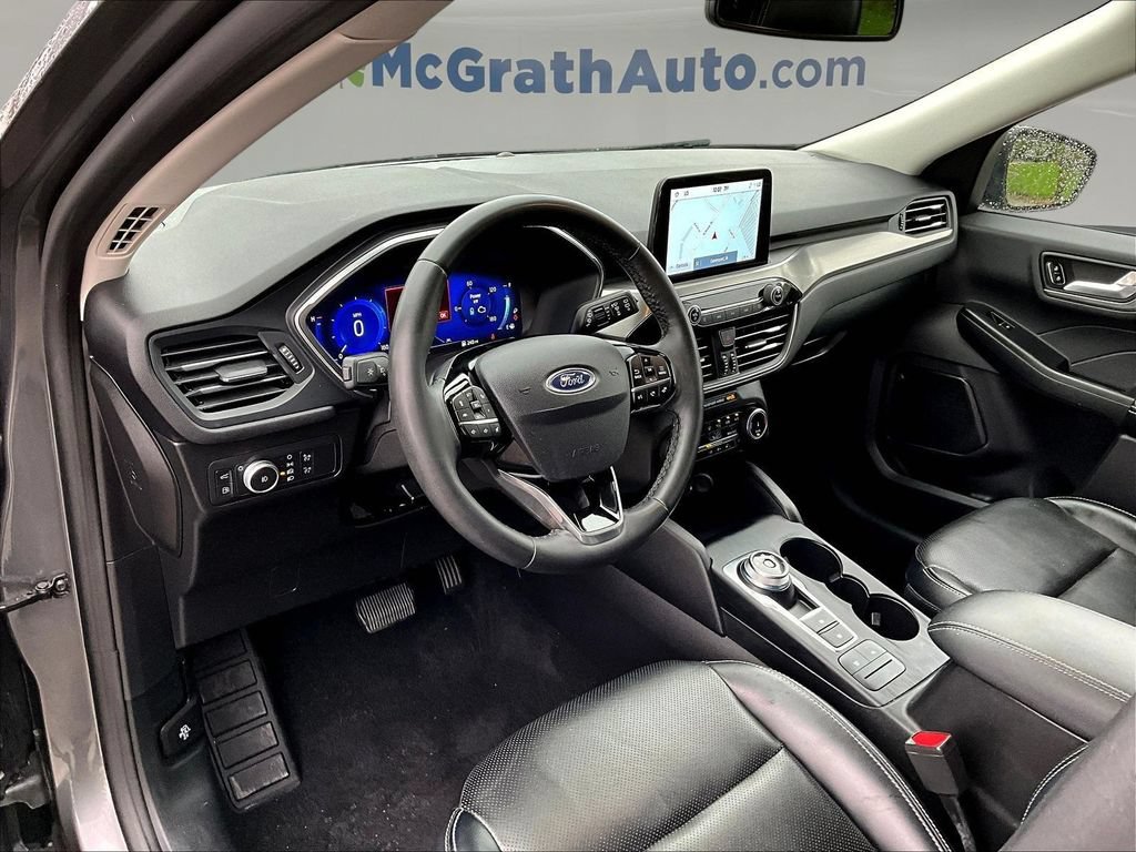 Used 2022 Ford Escape Titanium AWD/4WD image 21