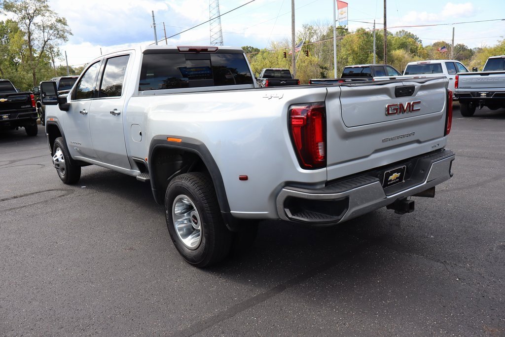 Used 2022 GMC Sierra 3500 SLT w/ SLT Convenience Package image 31