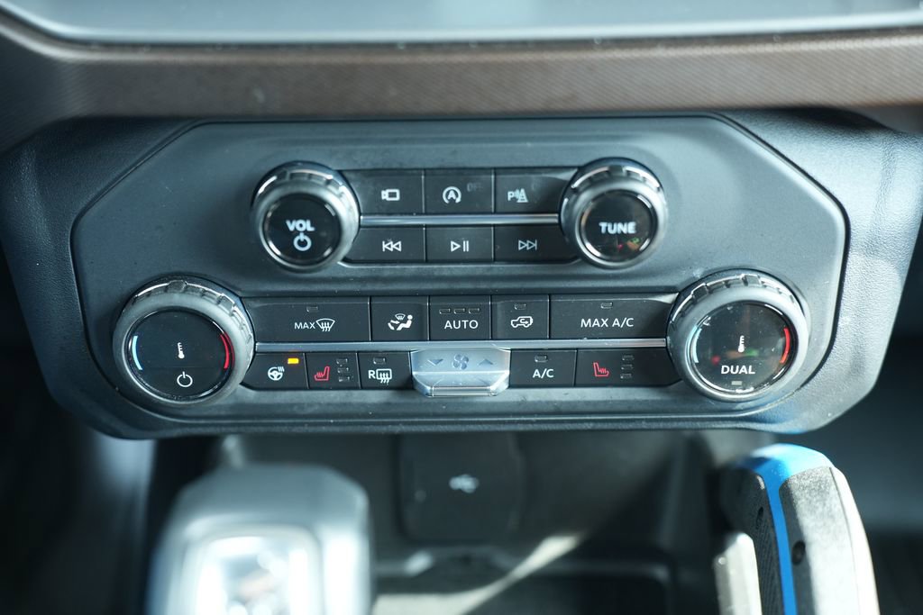 Used 2022 Ford Bronco Outer Banks AWD/4WD image 28
