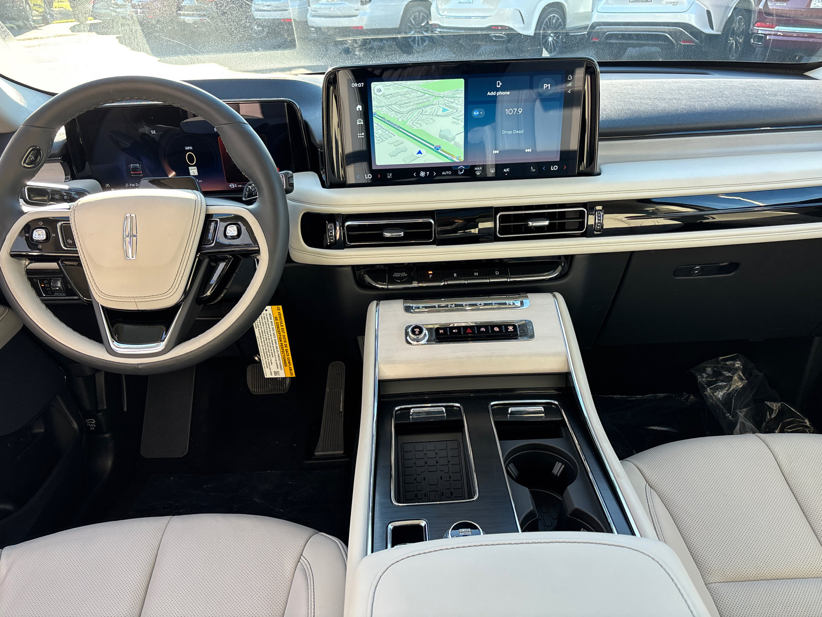 New 2026 Lincoln Aviator Reserve w/ Illumination Package AWD/4WD image 27