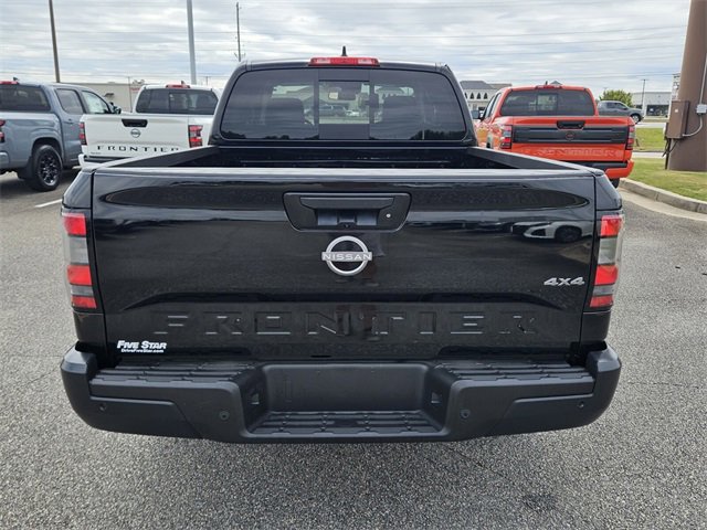 New 2026 Nissan Frontier S image 8