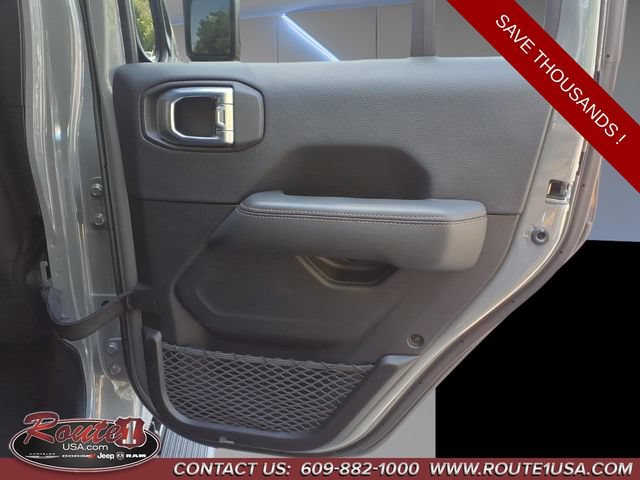 Used 2023 Jeep Wrangler Unlimited Rubicon 392 w/ Xtreme Recon 35" Tire Package AWD/4WD image 27