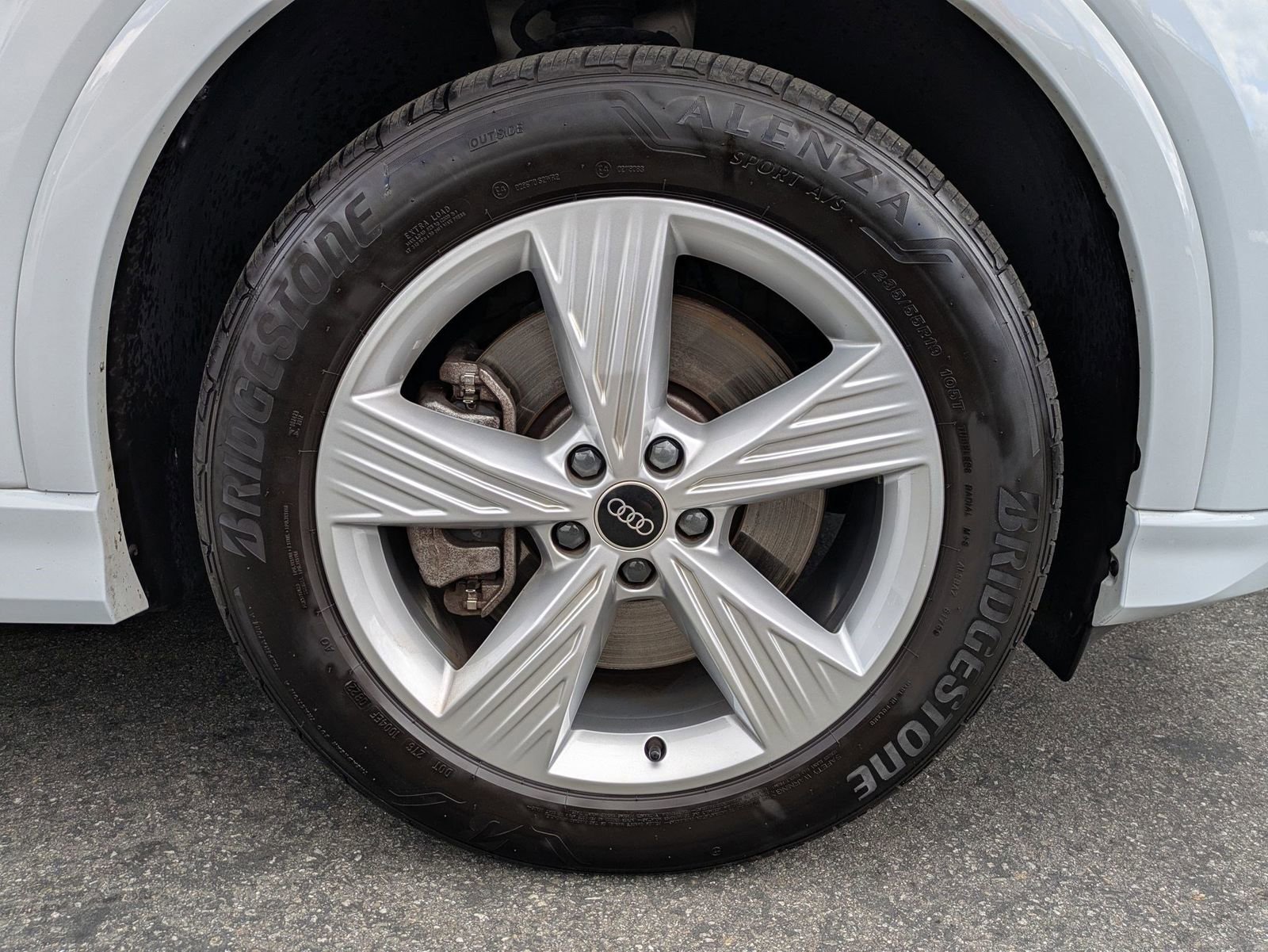 Used 2022 Audi Q4 e-tron Premium Plus w/ Premium Plus image 27