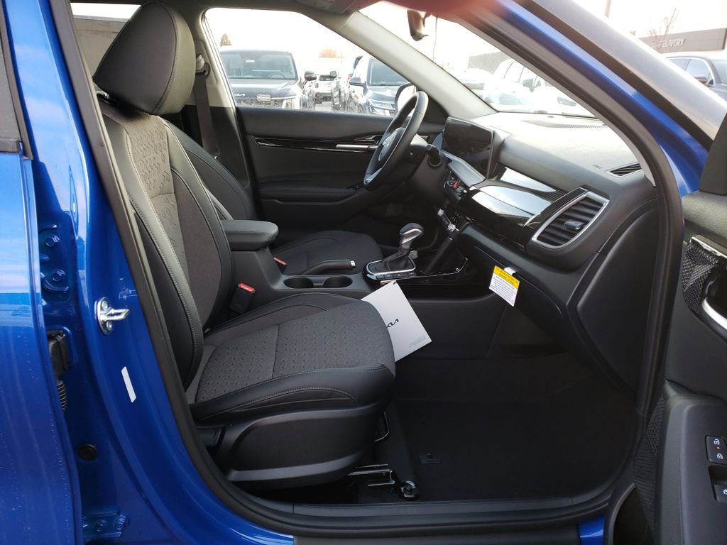 New 2026 Kia Seltos S image 17