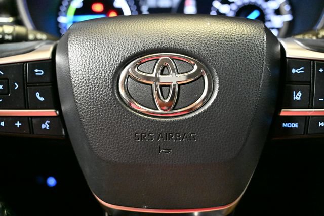 Used 2021 Toyota Highlander Limited AWD/4WD image 44
