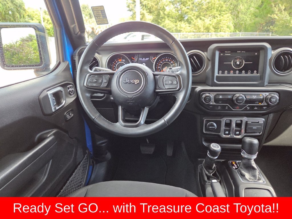 Used 2022 Jeep Wrangler Sport AWD/4WD image 8