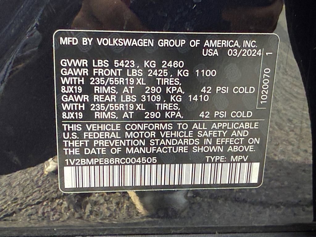 Used 2024 Volkswagen ID.4 2WD image 24