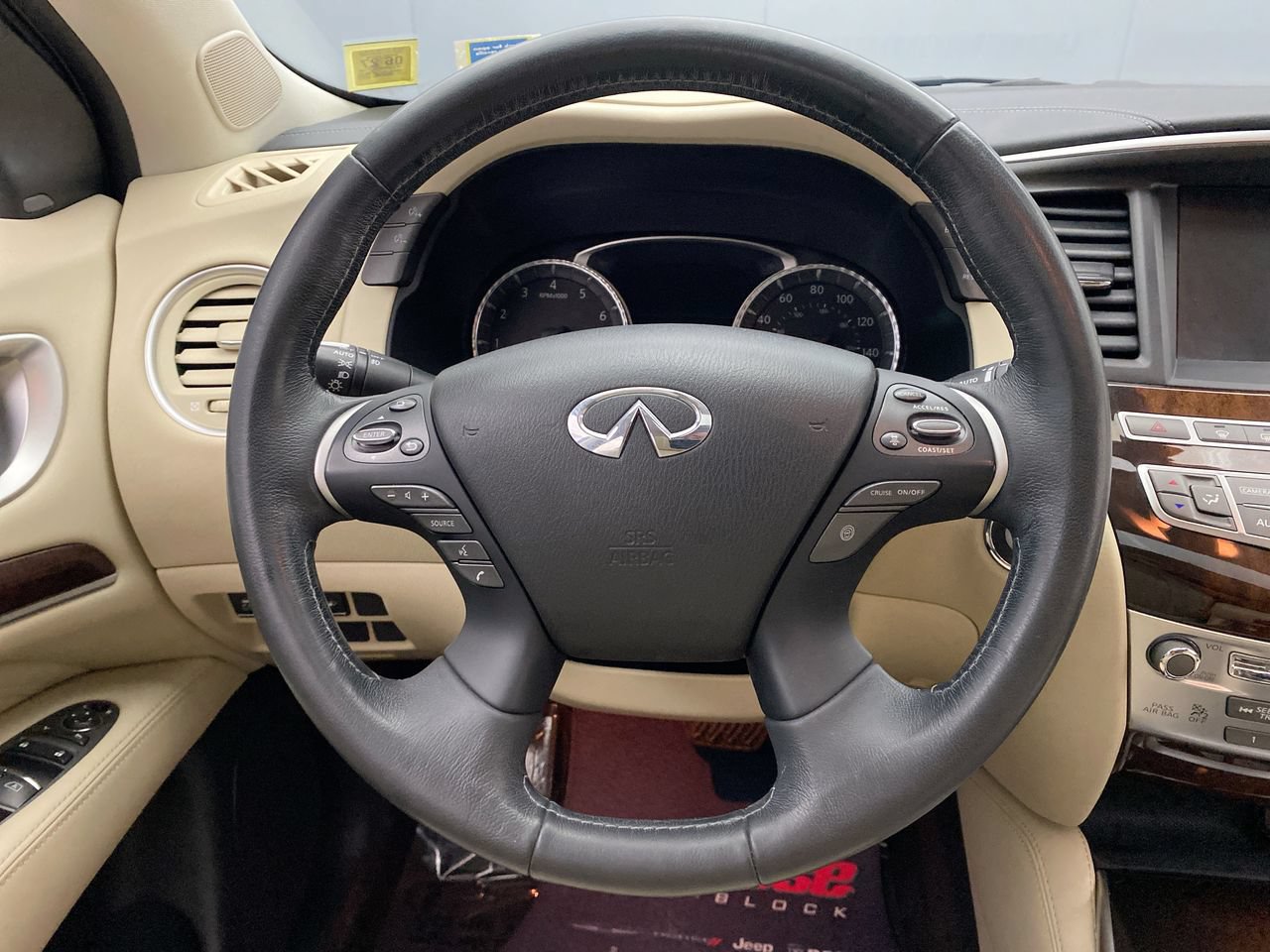 Used 2018 INFINITI QX60 Luxe w/ Deluxe Technology Package AWD/4WD image 16