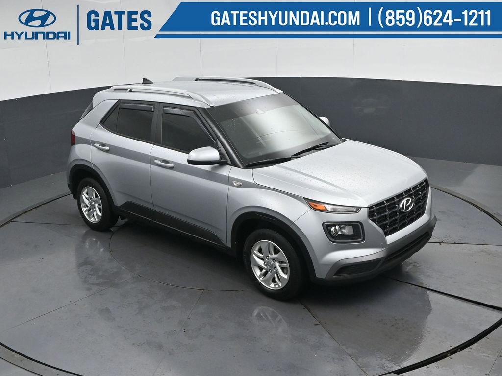 Used 2020 Hyundai Venue SEL image 42
