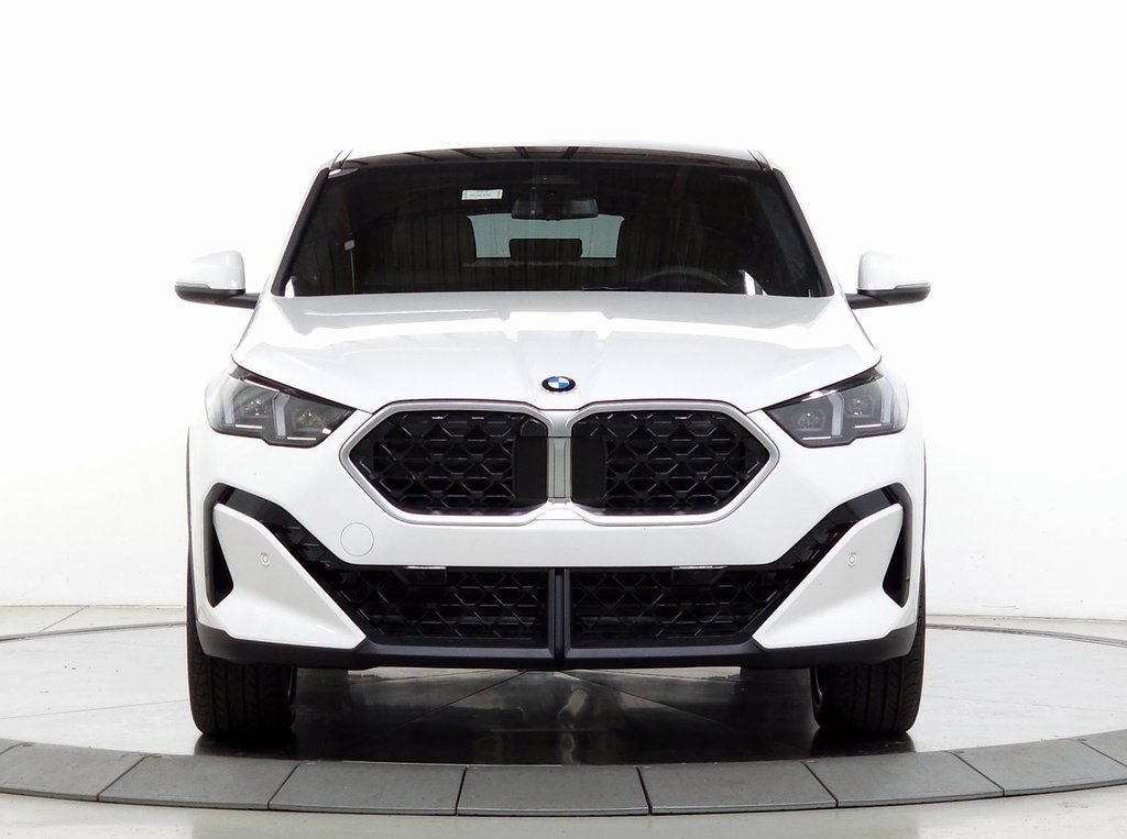 New 2026 BMW X2 xDrive28i w/ Convenience Package AWD/4WD image 2