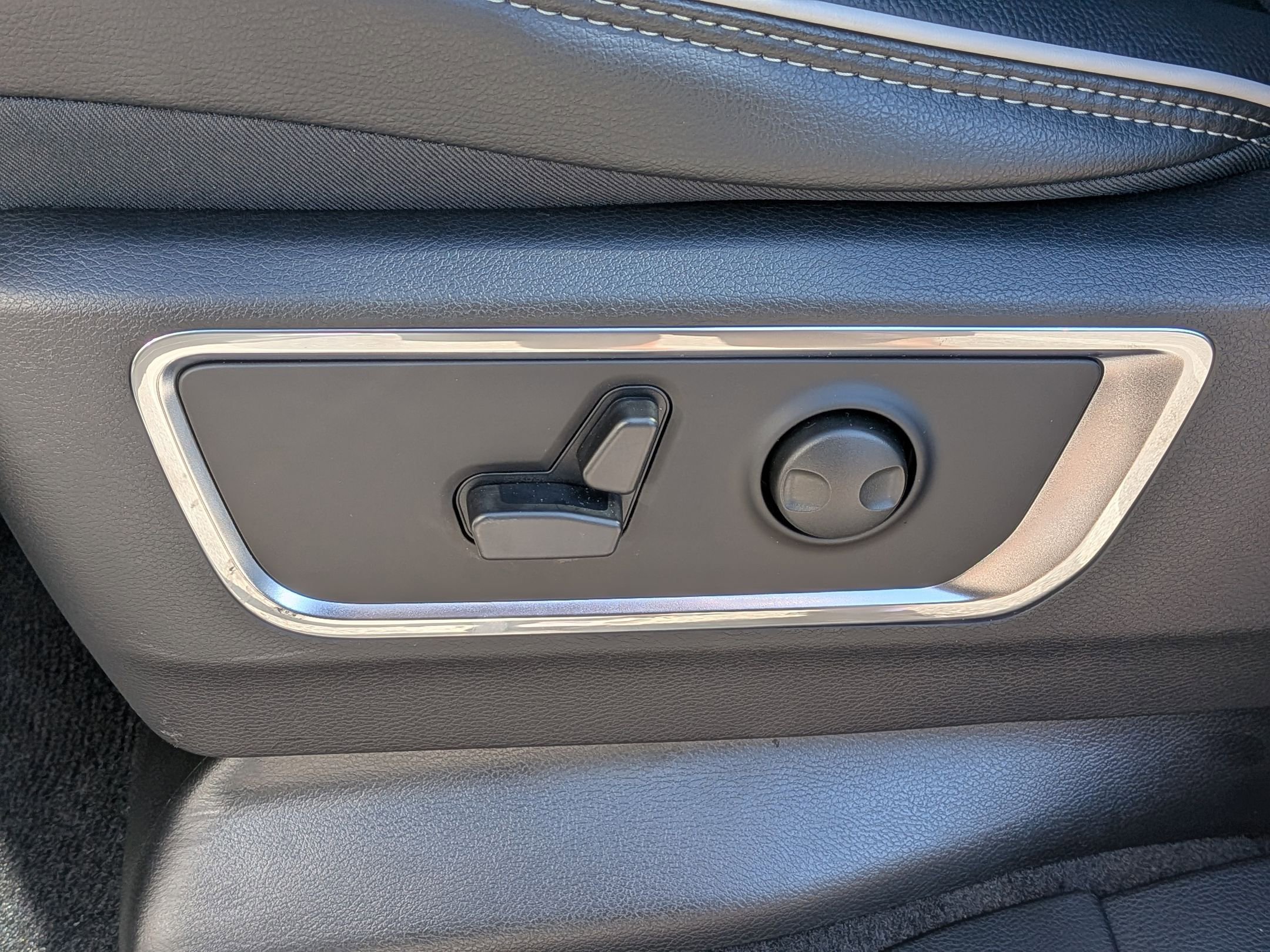 New 2026 RAM 1500 Laramie image 21