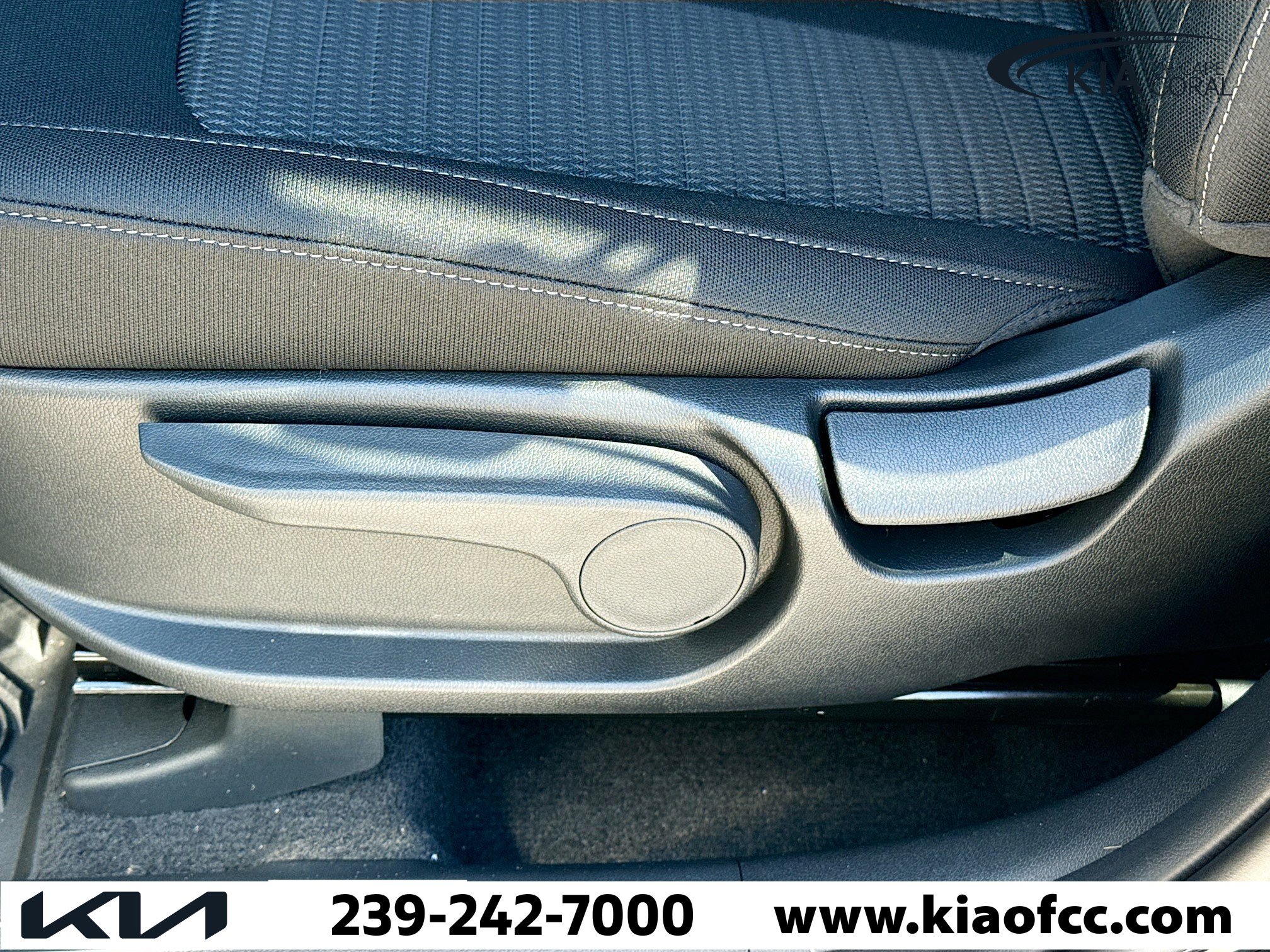 New 2026 Kia Sorento LX FWD image 21