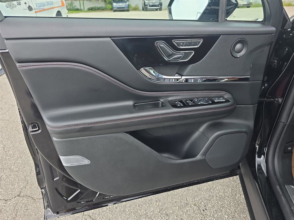 New 2025 Lincoln Corsair Grand Touring w/ Equipment Group 302A image 14