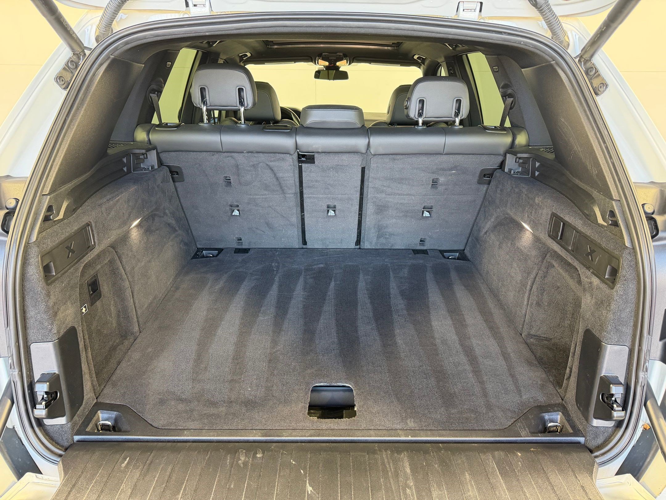 Used 2023 BMW X5 sDrive40i w/ Parking Assistance Package image 33