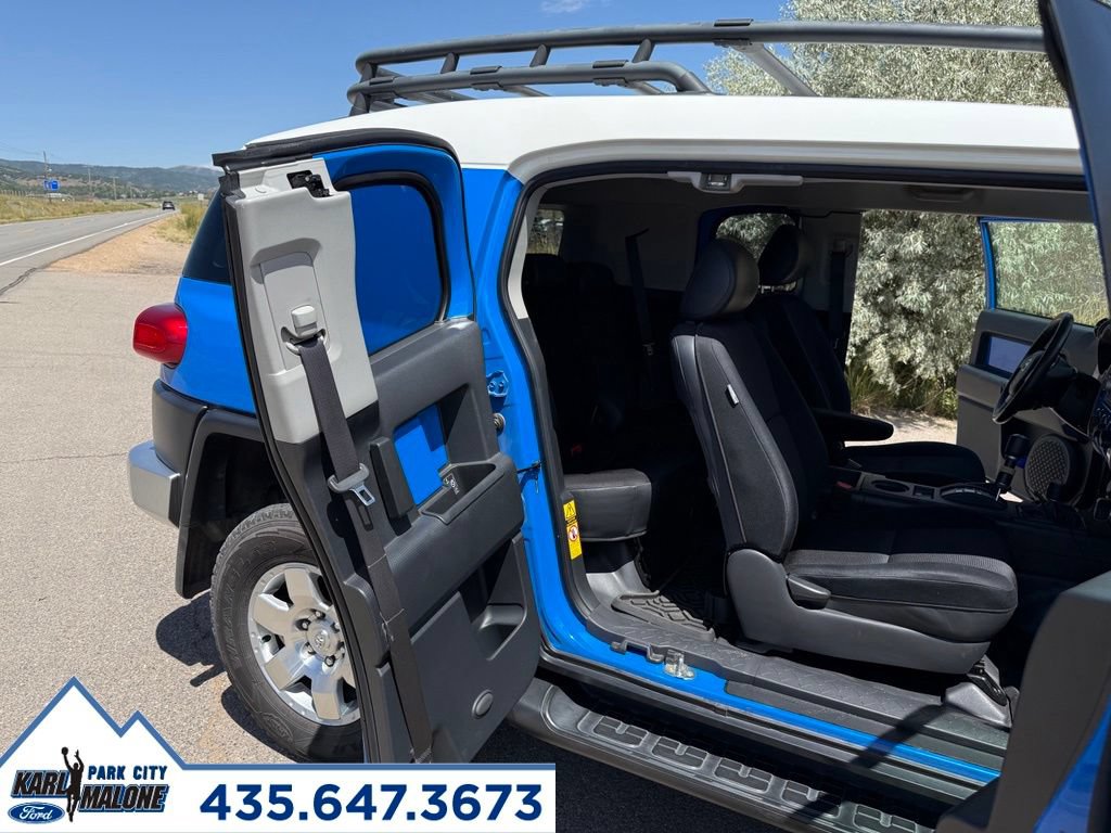 Used 2007 Toyota FJ Cruiser 4WD image 29