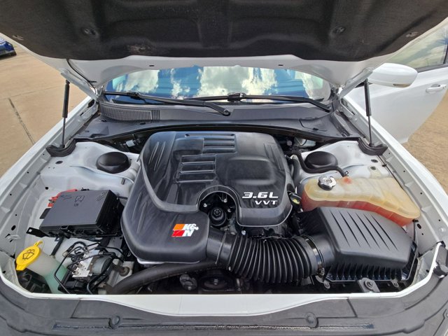 Used 2022 Chrysler 300 Touring L RWD image 22