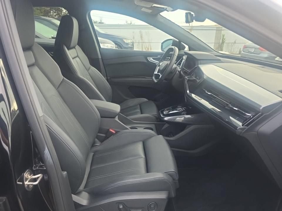 Used 2023 Audi Q4 e-tron Premium w/ Convenience Package AWD/4WD image 6